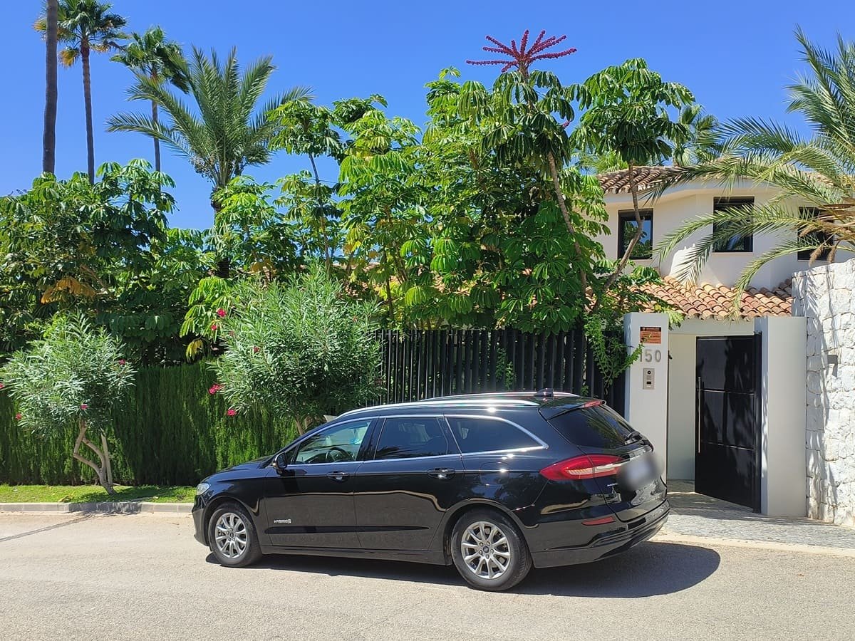 Private VTC Transfer Service